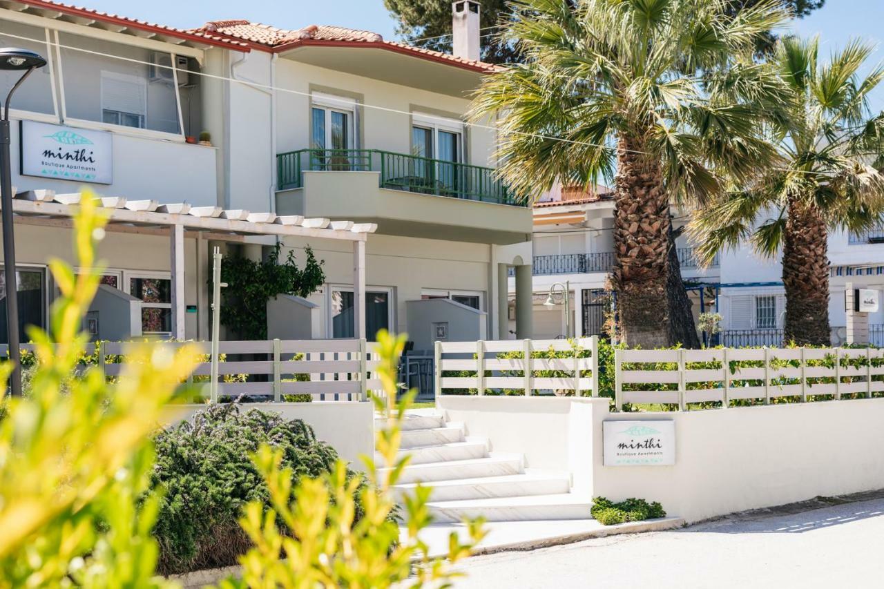 Minthi Boutique Apartments Ханиоти Екстериор снимка