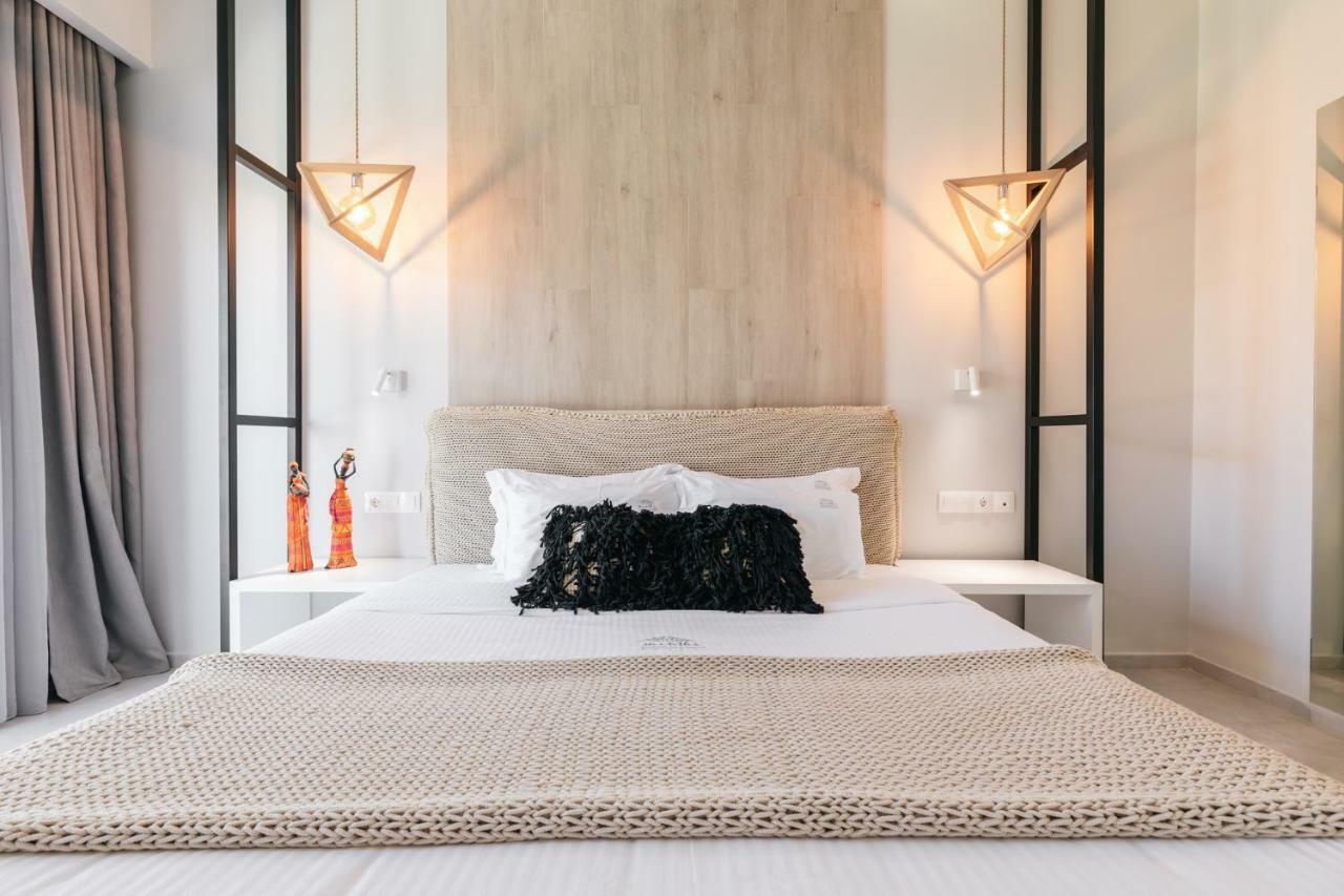 Minthi Boutique Apartments Ханиоти Екстериор снимка